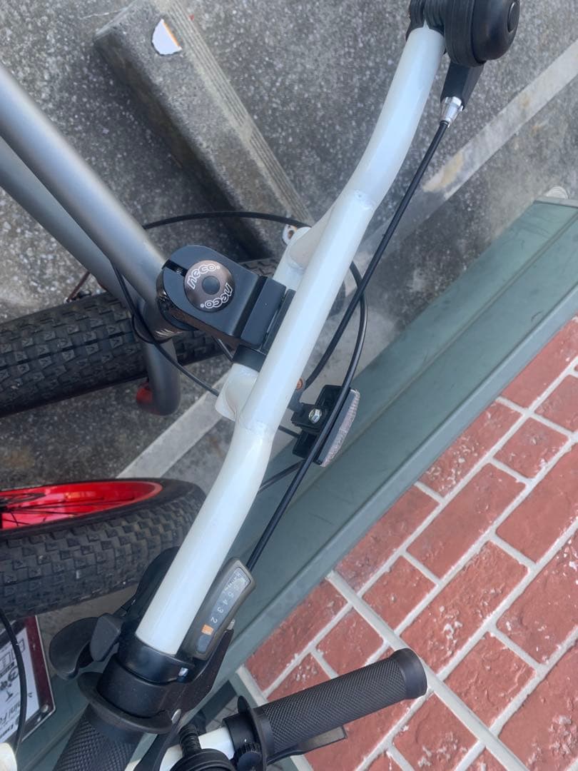 ビーチクルーザー 自転車 グレー/レッド１台のみ