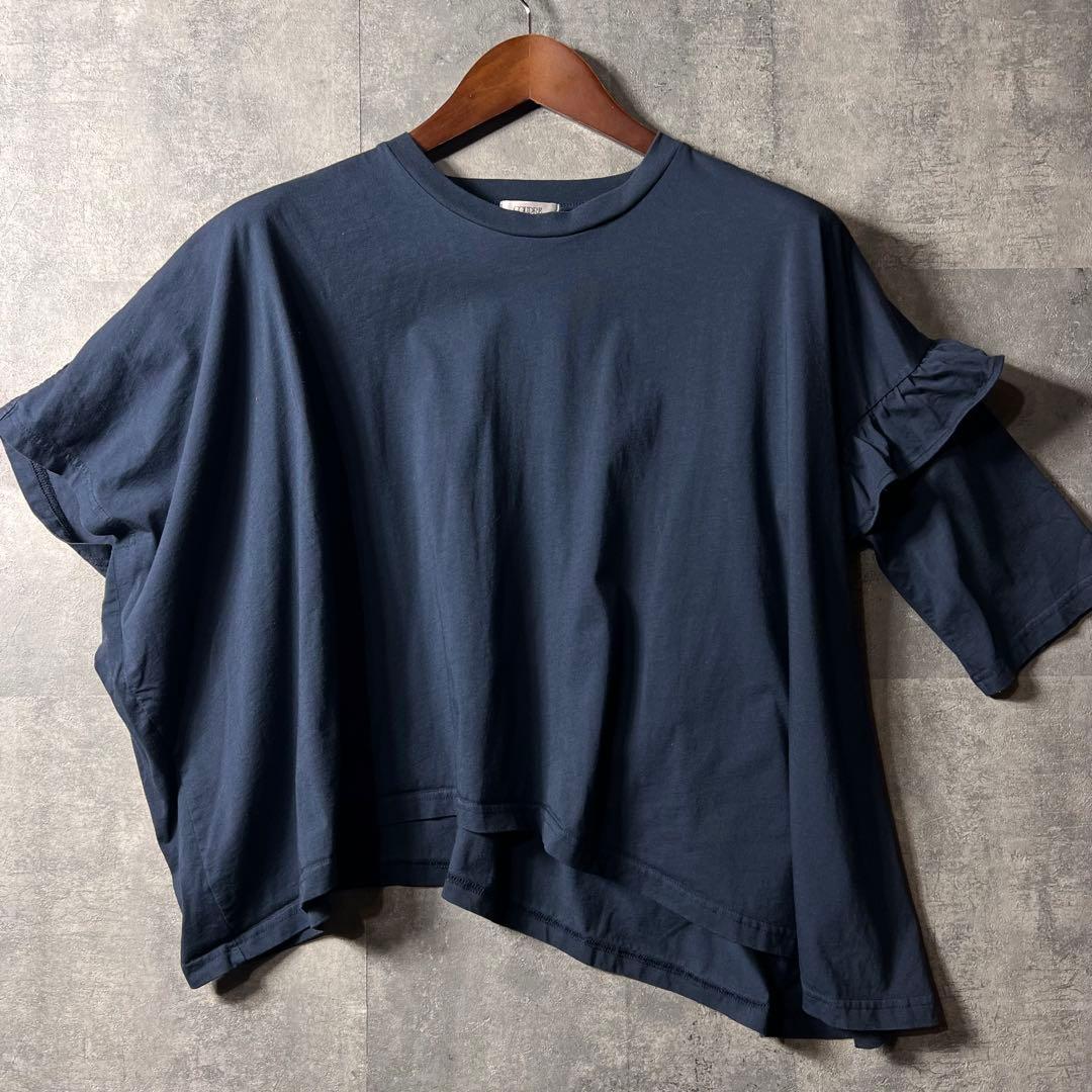 人気❤️CODURE アシンメトリーフリルスリーブカットソー　ネイビー