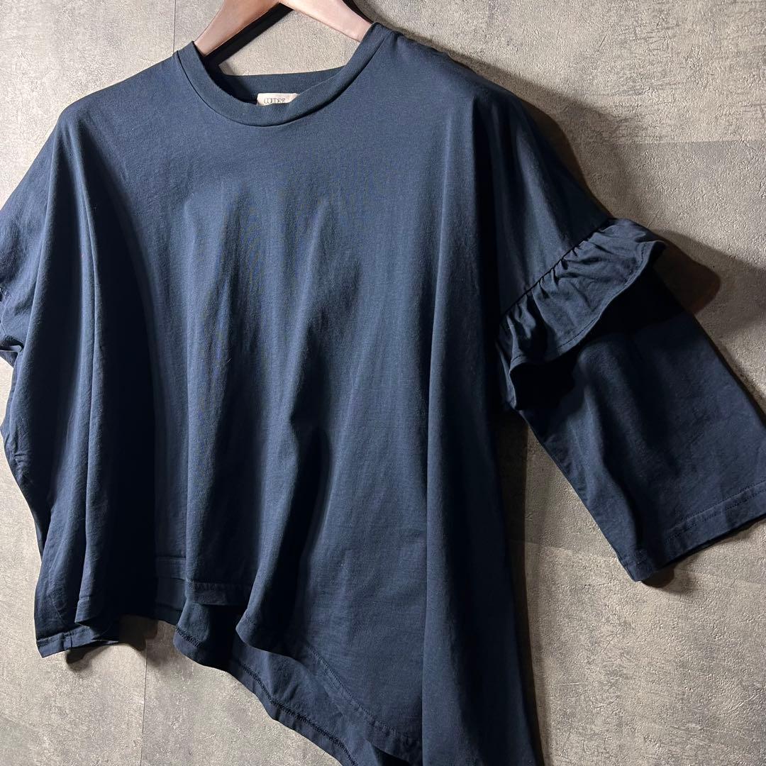 人気❤️CODURE アシンメトリーフリルスリーブカットソー　ネイビー