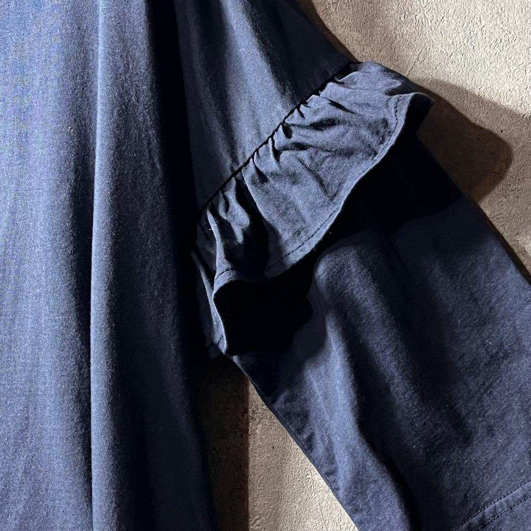 人気❤️CODURE アシンメトリーフリルスリーブカットソー　ネイビー