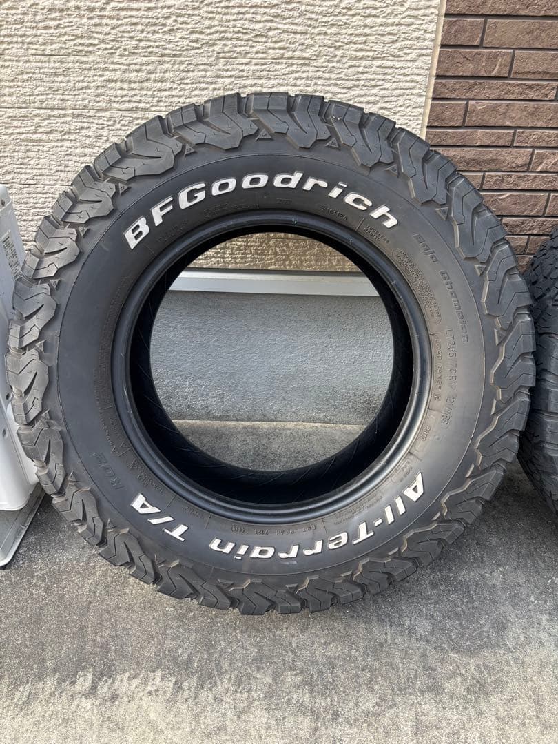 265/70R17 BFグッドリッチ オールテレーン T/A KO2