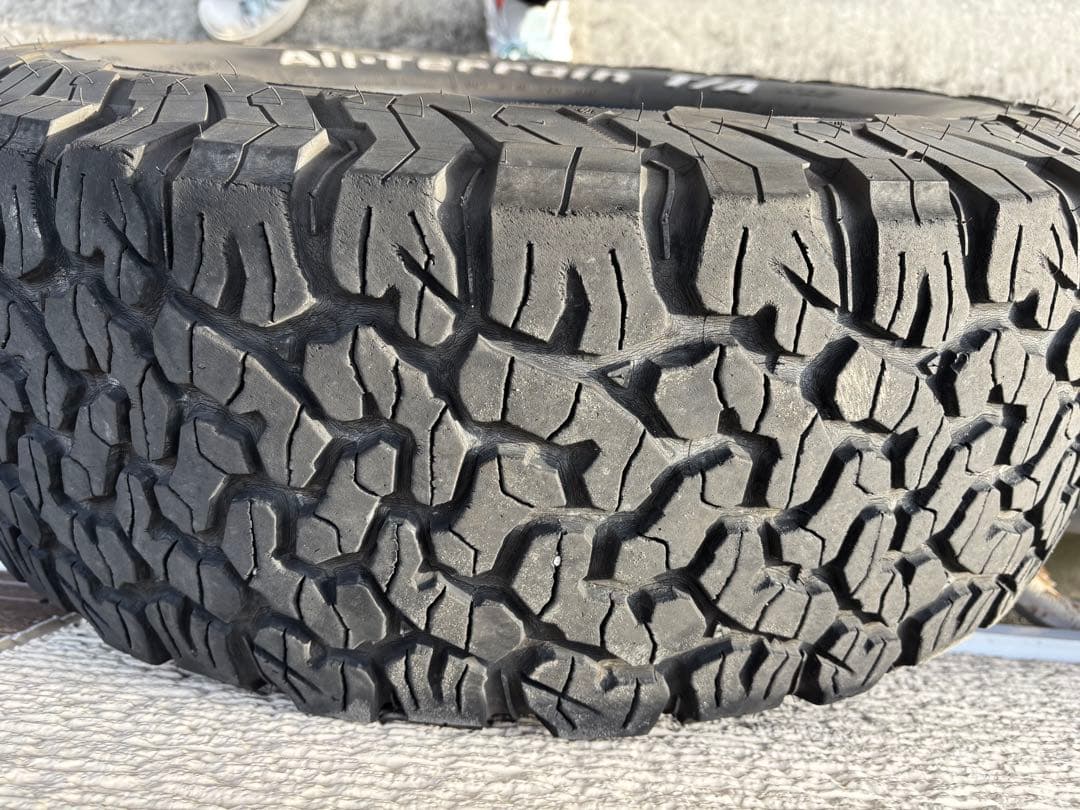 265/70R17 BFグッドリッチ オールテレーン T/A KO2