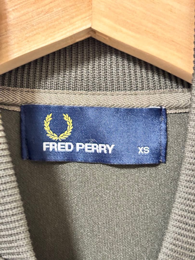 FRED PERRY 美品 MA-1風ブルゾンXS レディース着用可