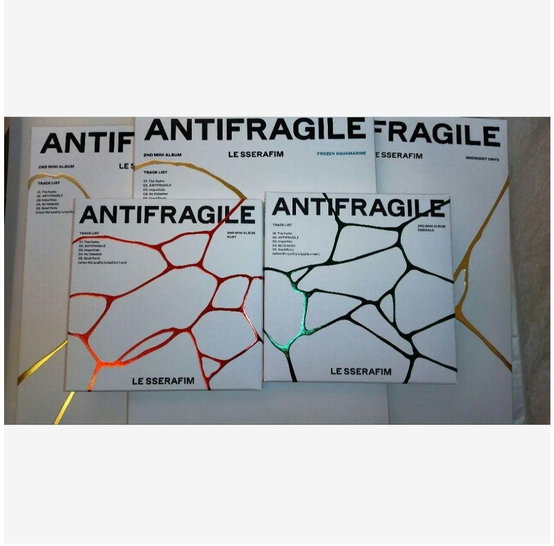 UNFORGIVEN・ANTIFRAGILE ✨️トレカ34枚アルバムセット