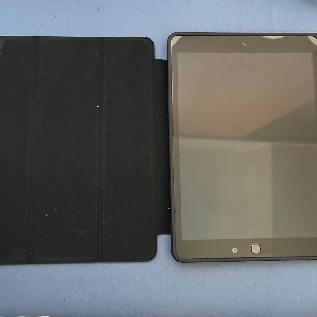 Apple iPad 第9世代 64GB Wi-Fiモデル