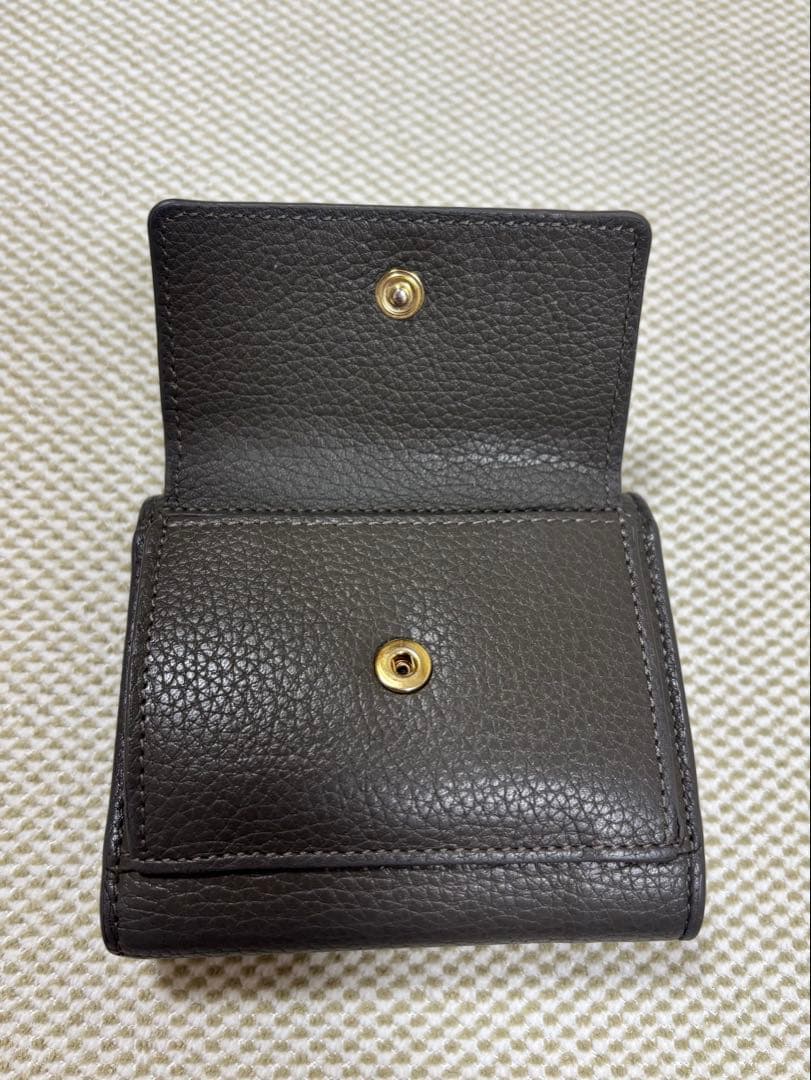 A.P.C. グレー 三つ折り財布
