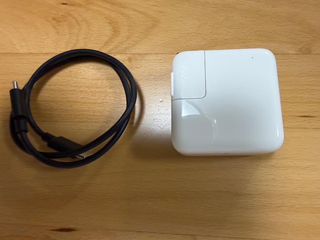 13.3インチ MacBook Air M1 512GB 箱あり