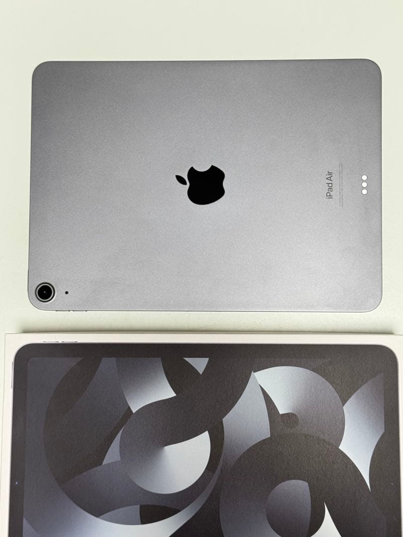 iPadAir 第5世代 WiFiモデル 64GB