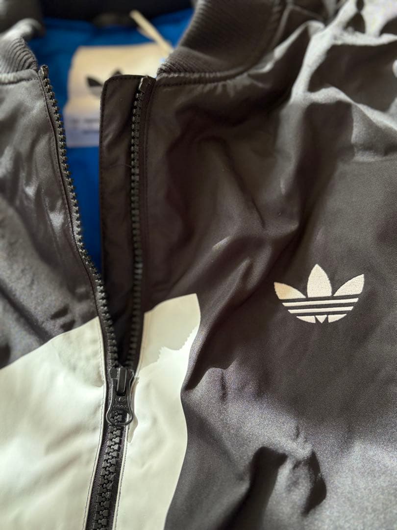 adidas チラックス ロゴ パデッドジャケット ブラック 2XL 新品未使用