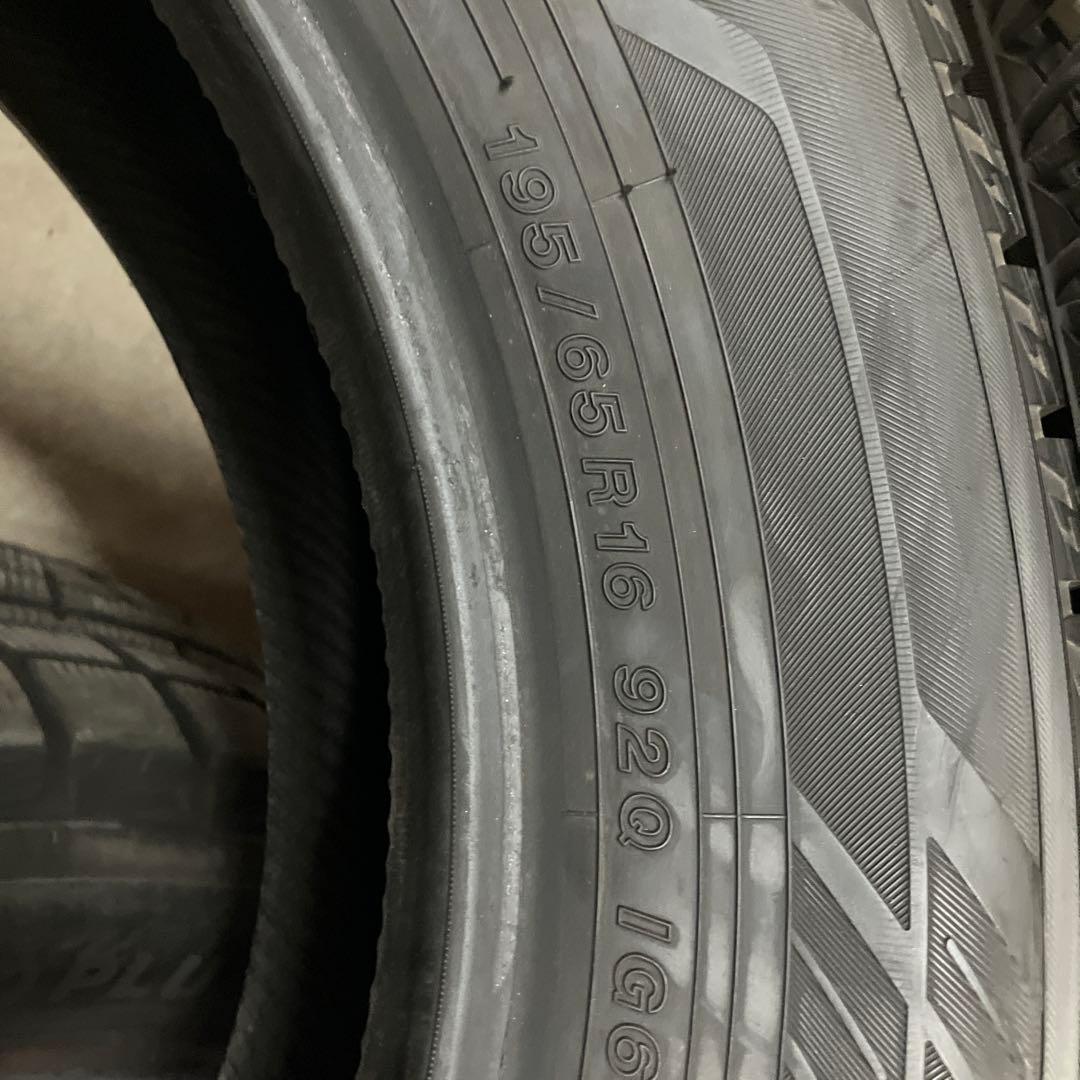 スタッドレスタイヤ 195/65R16 ２本➀