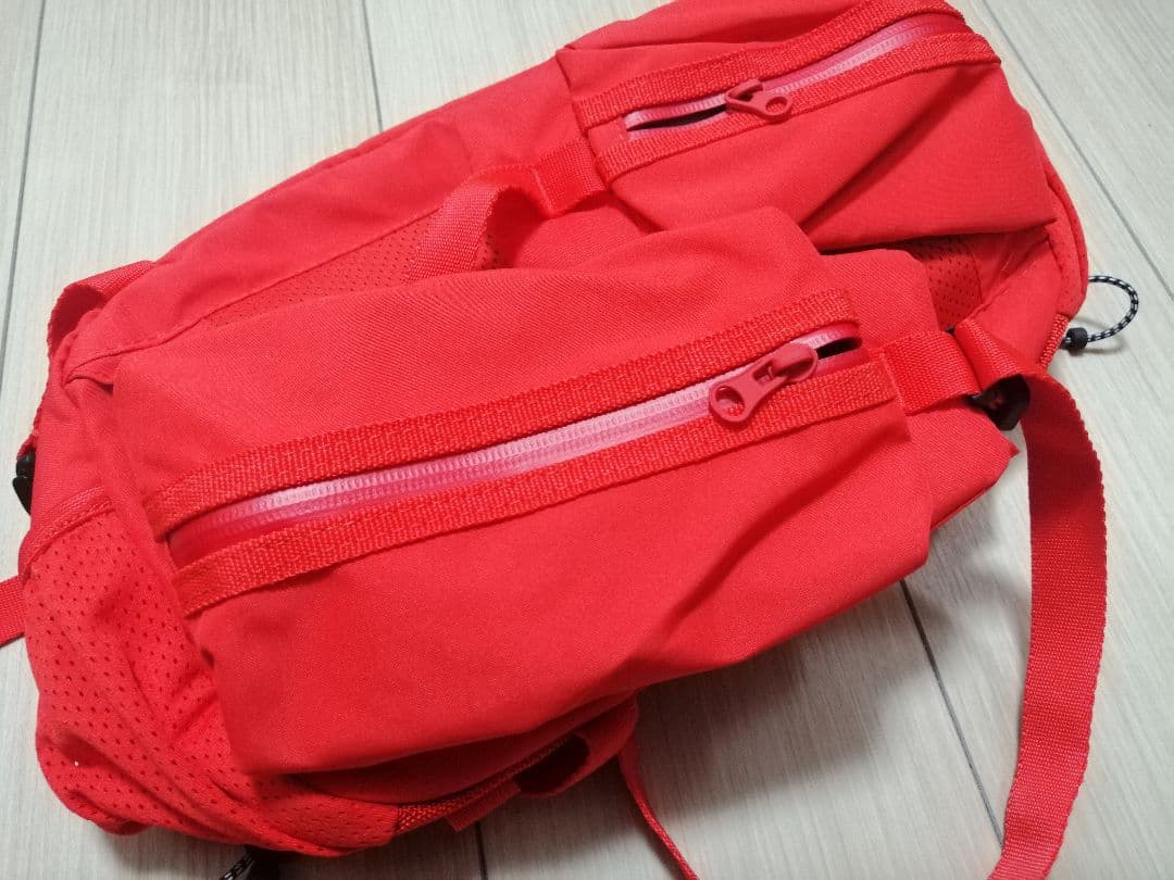 かめの試着のみadidasbySTELLA McCARTNEYボディバッグ