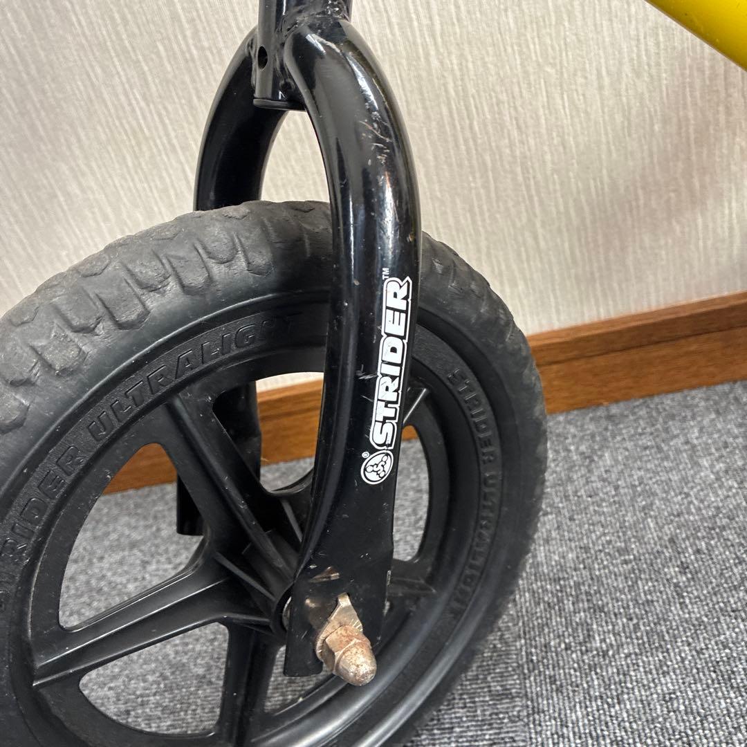 ストライダー　 STRIDER 12インチ　イエロー st-j4
