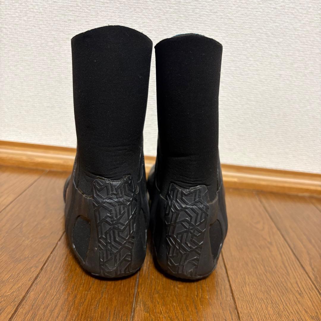 【新品同様】O'Neill オニール ミュータント サーフブーツ 24cm