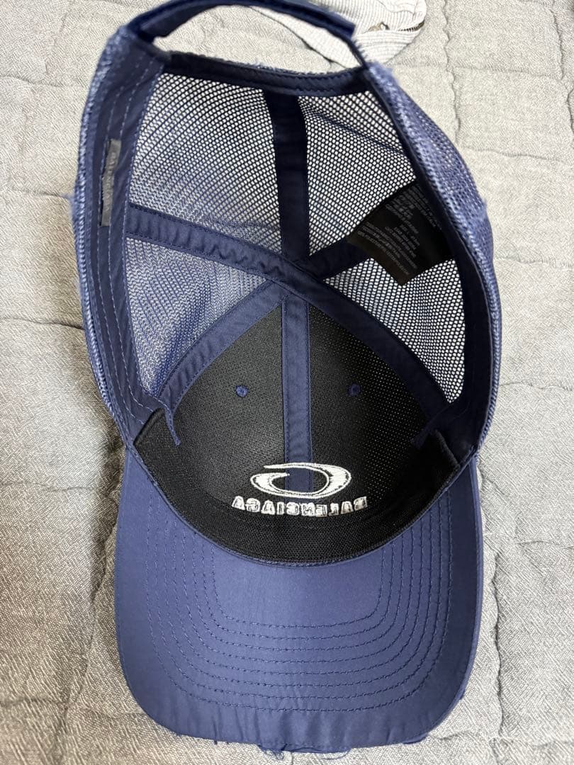 Balenciaga パンチング加工 メッシュキャップ　ランウェイコレクション
