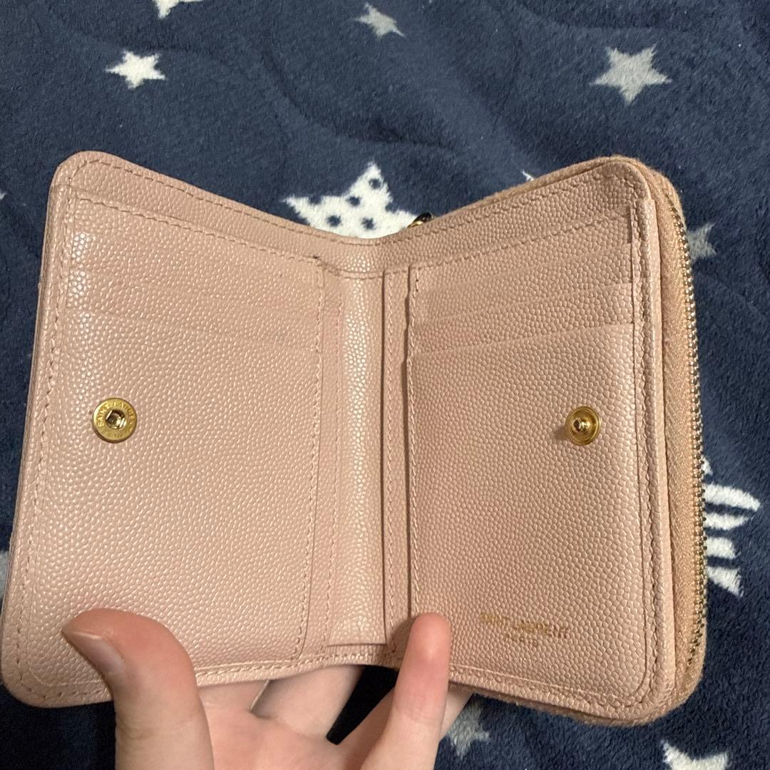 イヴサンローラン 財布 ピンクベージュ