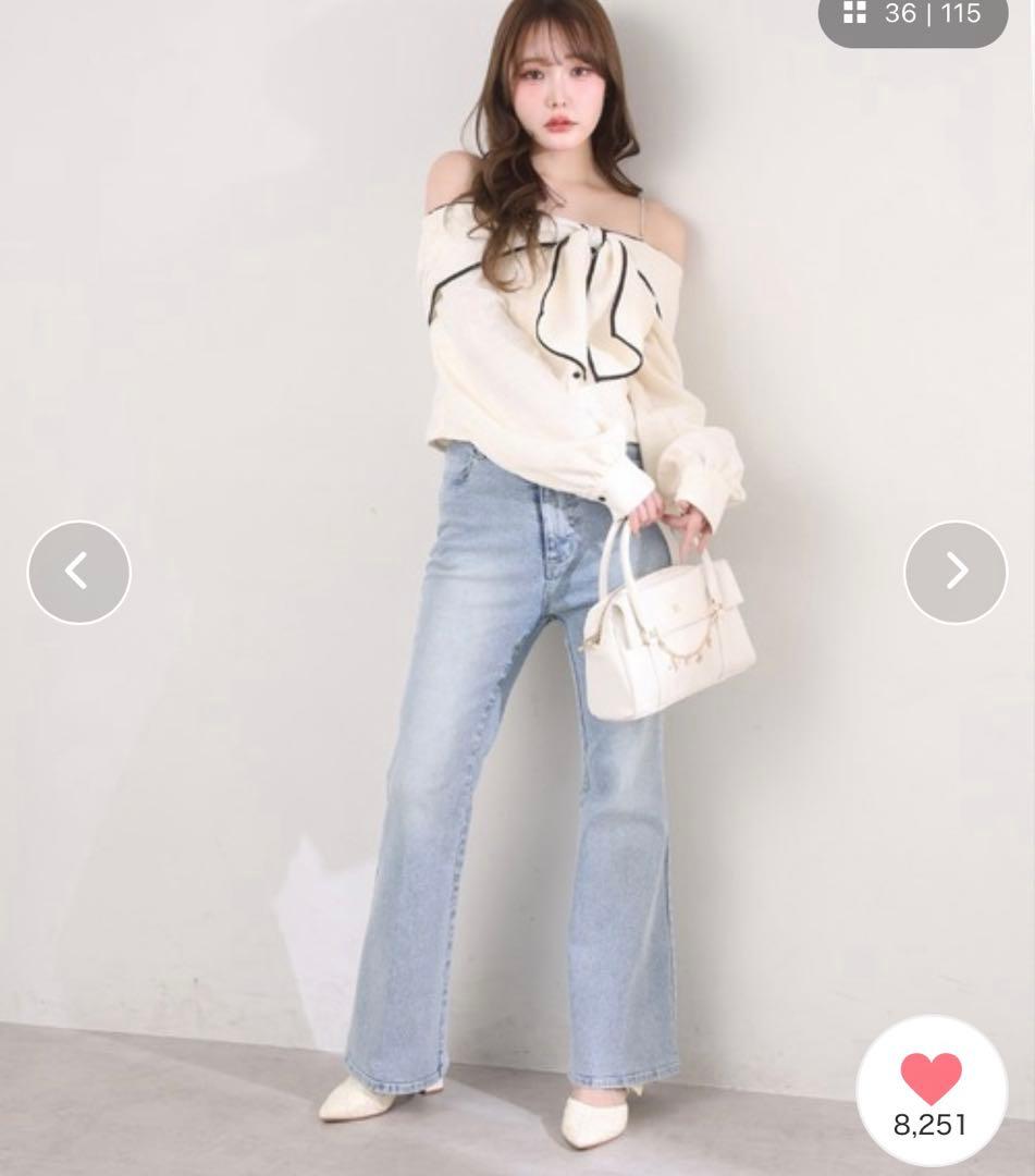 NICE CLAUP サイドカット美脚ビジューデニムパンツ