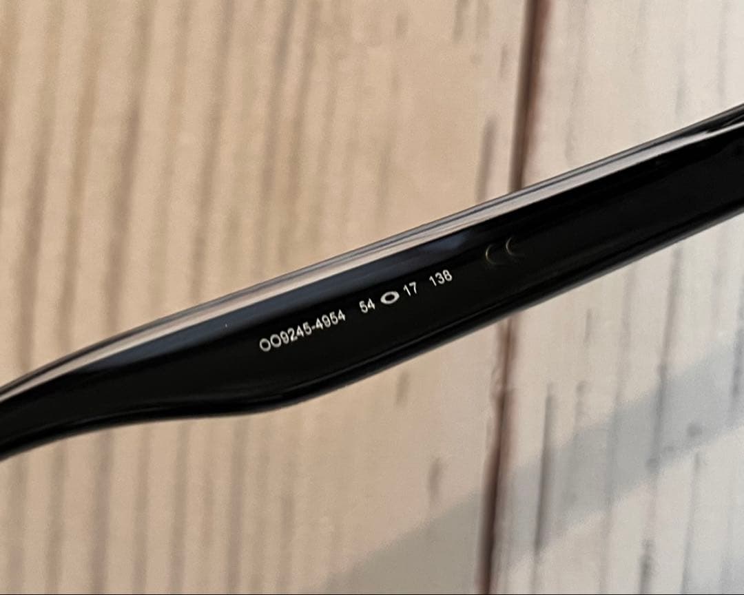 美品 オークリー サングラス O9245-4954 FROGSKINS 正規品