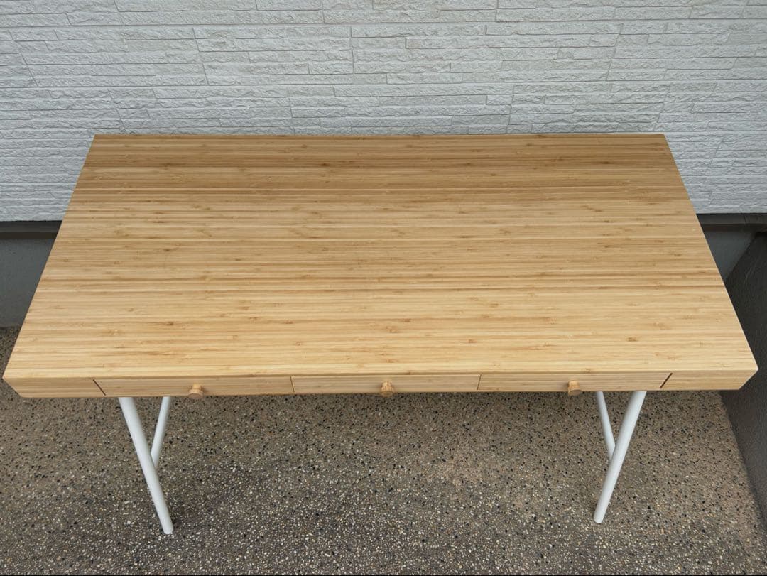 【極美品】IKEA リルオーセン　パソコンデスク