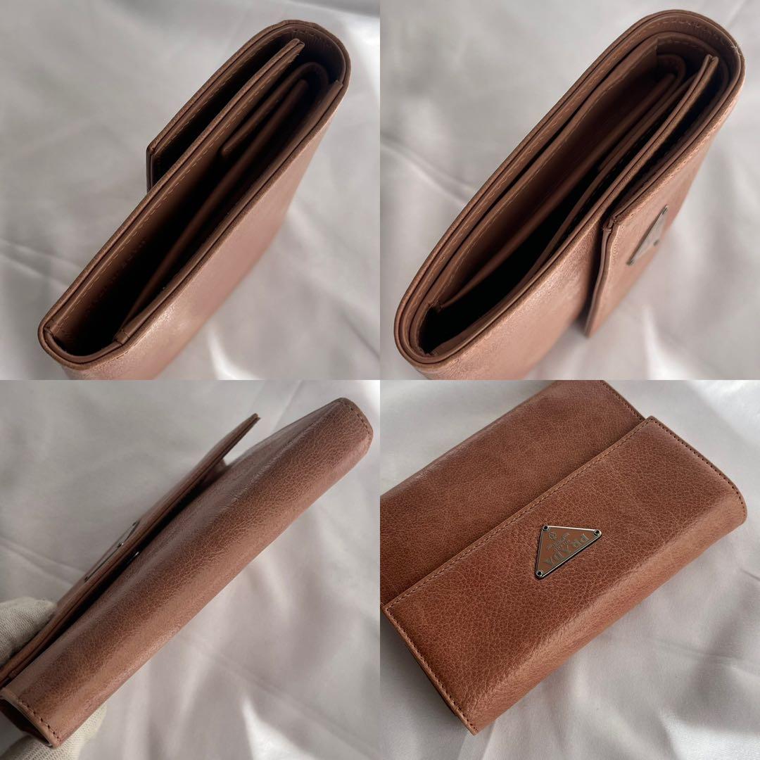 未使用級✨　PRADA 折り財布　財布　レザー　　ブラウンベージュ系
