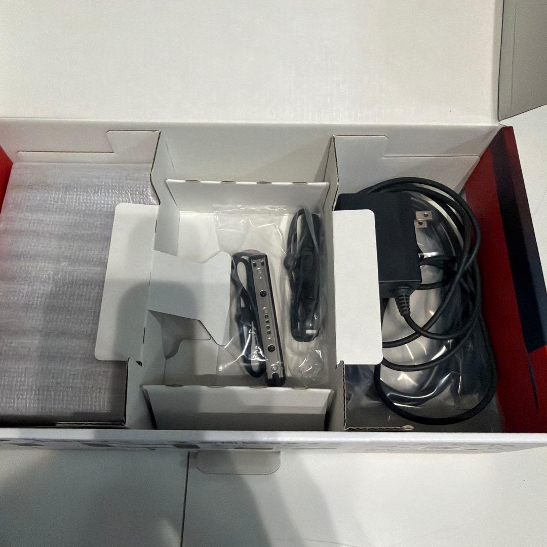 Nintendo Switch 本体 ブラック Joy-Con付き