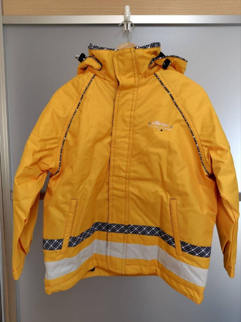 ellesse スキーウェア　上下セット　サイズ160