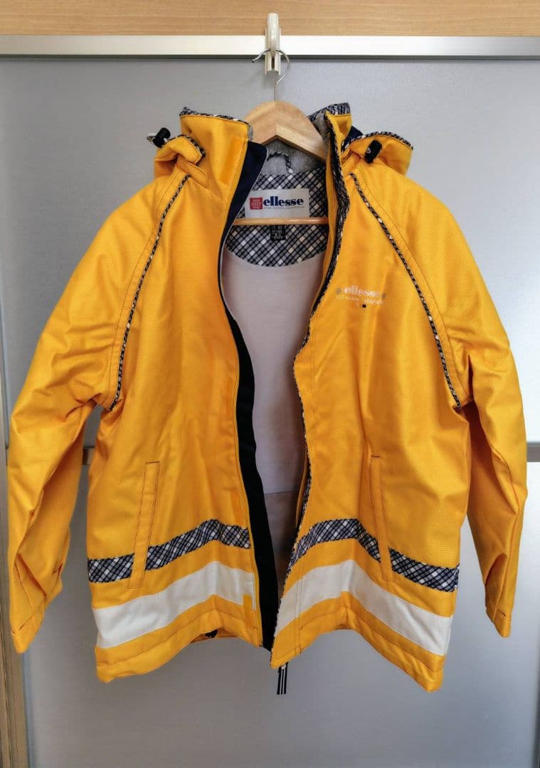 ellesse スキーウェア　上下セット　サイズ160