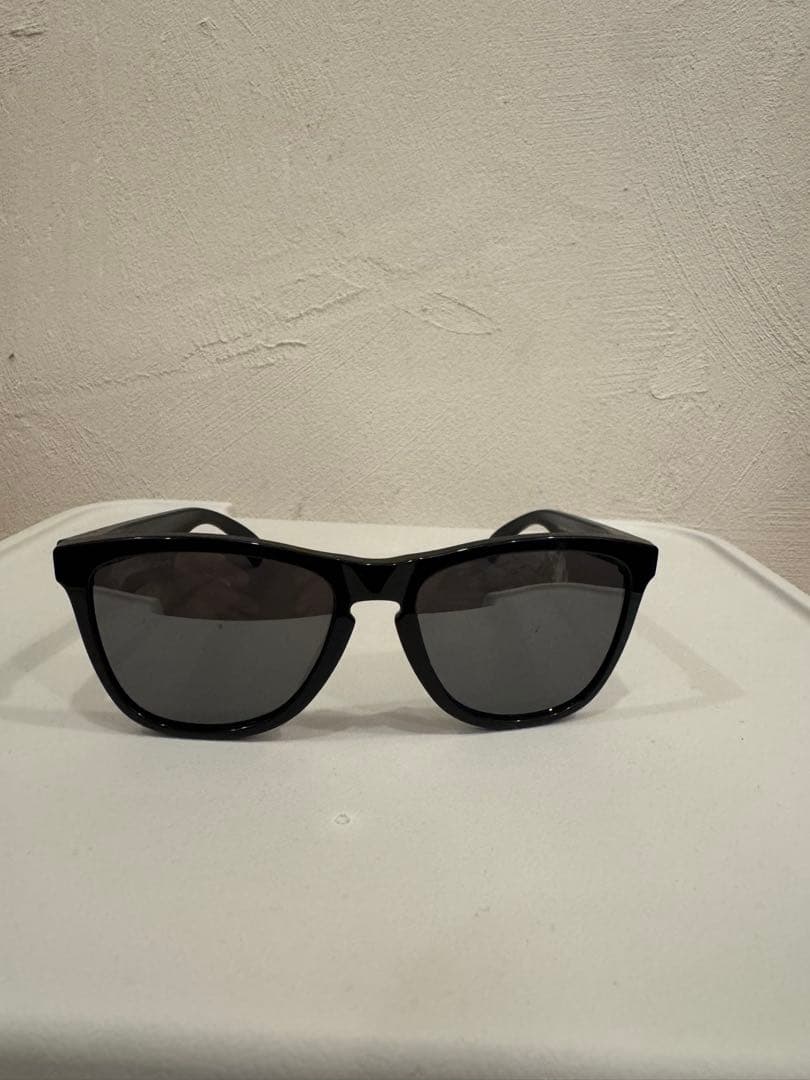 小物 OAKLEY FROGSKINS