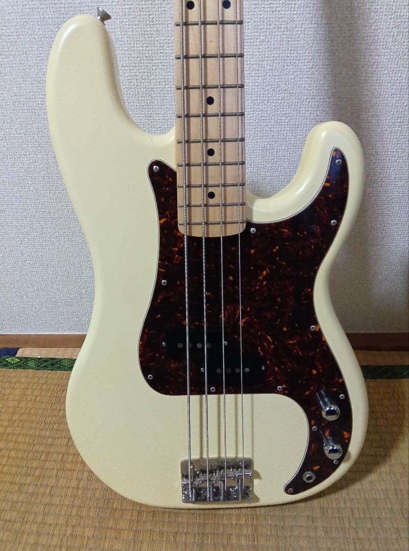 自作エレキベース　プレベ