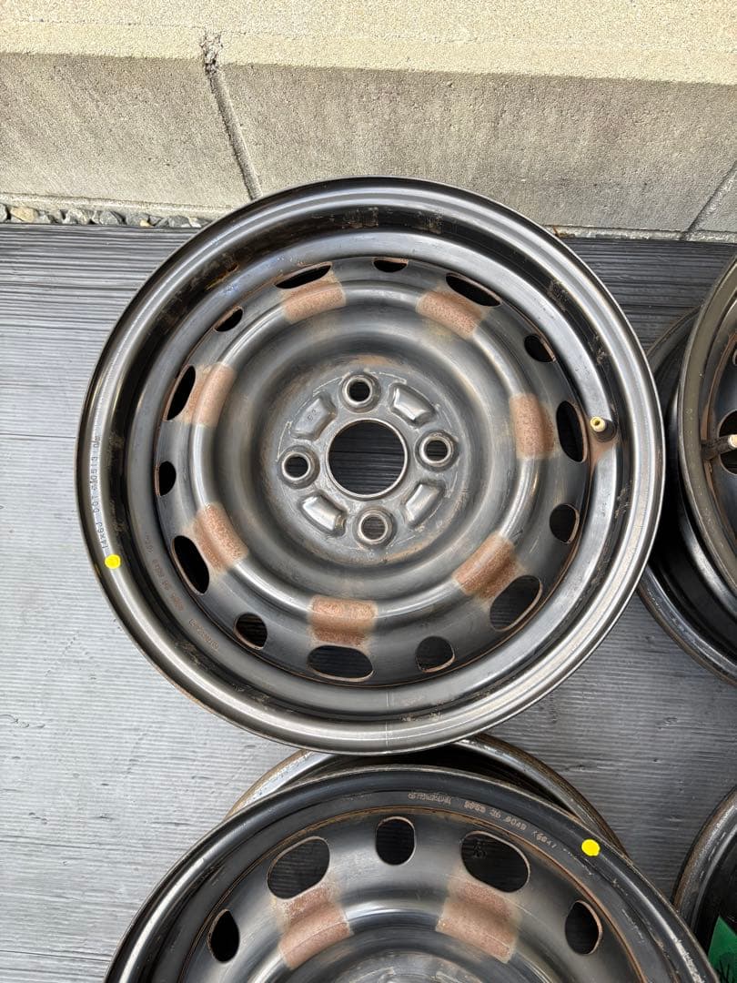 お取引中　定番人気‼️デミオ鉄チン 14インチ6J 軽カスタムサイズ