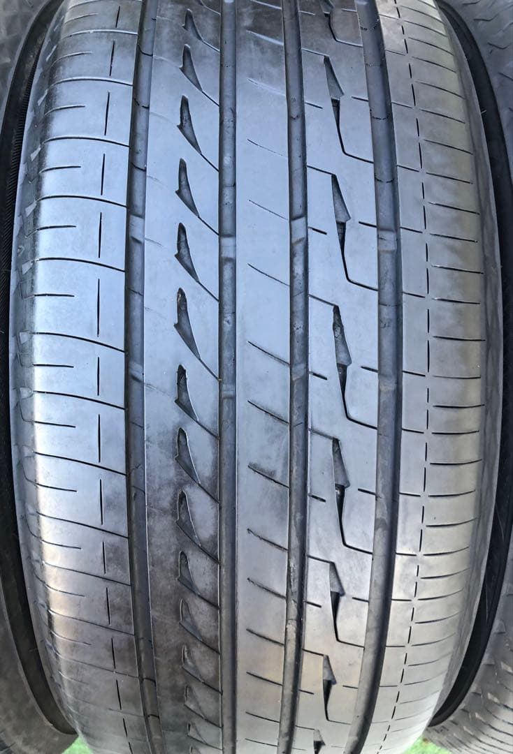 たっちゃん 225/45 R17 REGNO GRX-II