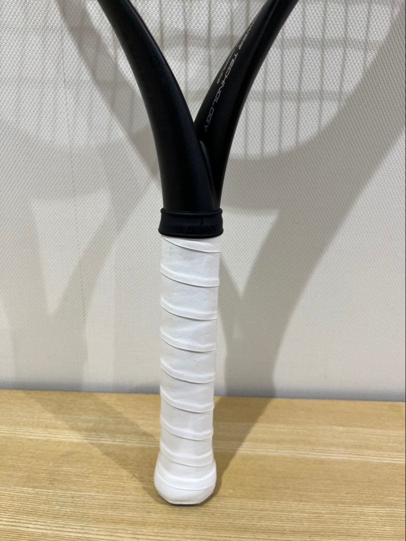 Prince X105 左利き用 270g グリップ2