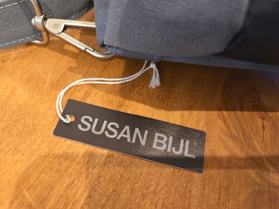 SUSAN BIJL スーザンベル Greycollection バムバッグ S