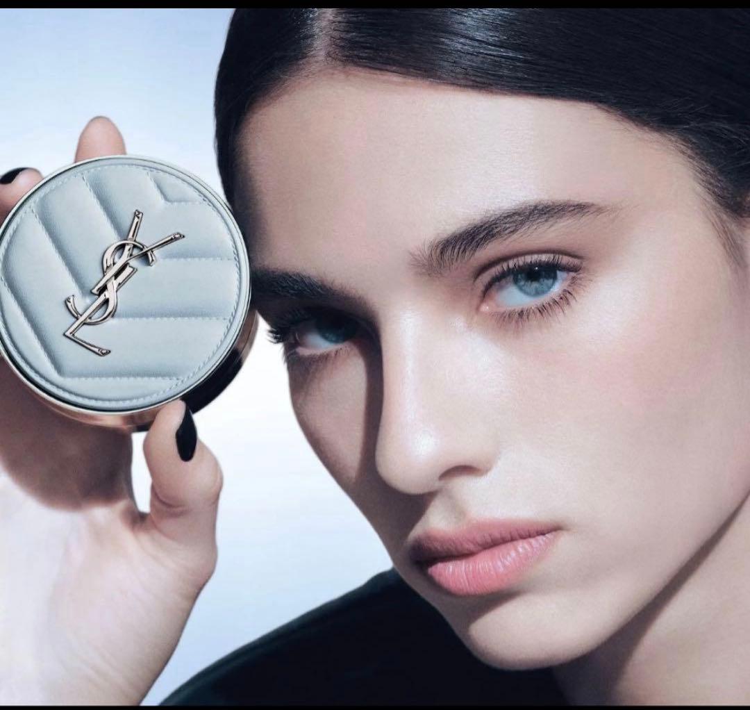 YSL イヴサンローラン オールアワーズ ブラークッション限定品【新品未開封】