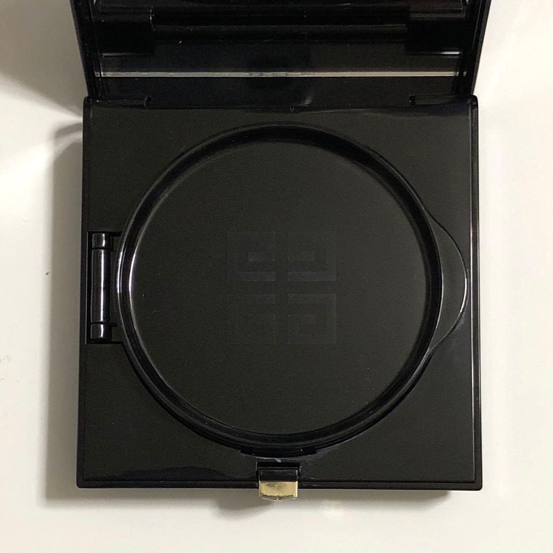 2品 ジバンシイ 1-C105 & シュウウエムラ フレッシュピンク