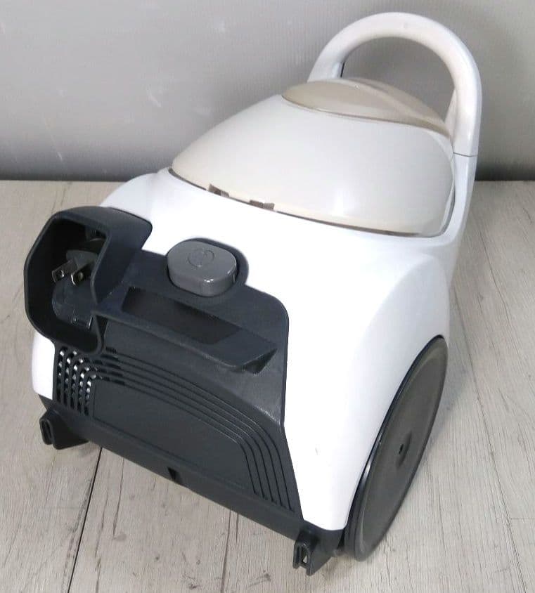 三菱 2023年製 紙パック式掃除機 クリーナー Be-K ペールゴールド