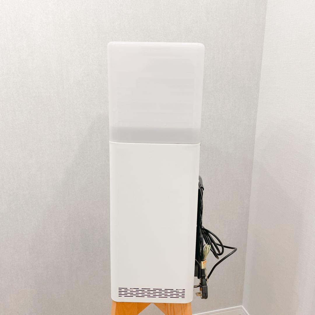 【美品】アマダナ　ウォーターサーバー　amadana HC12D1-WD-RF