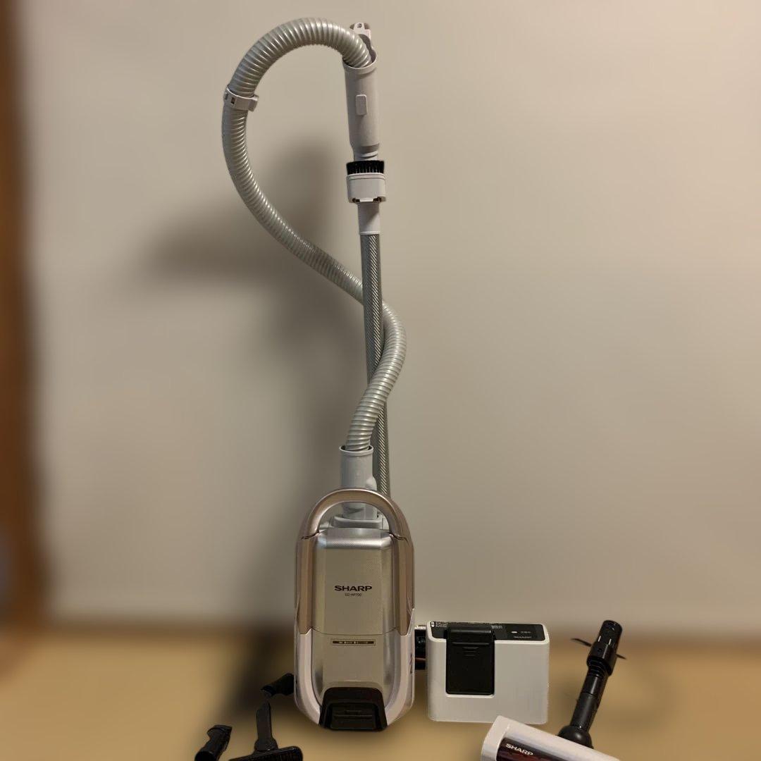 SHARP コードレスキャニスター式掃除機 EC-AP700 バッテリー2個付★