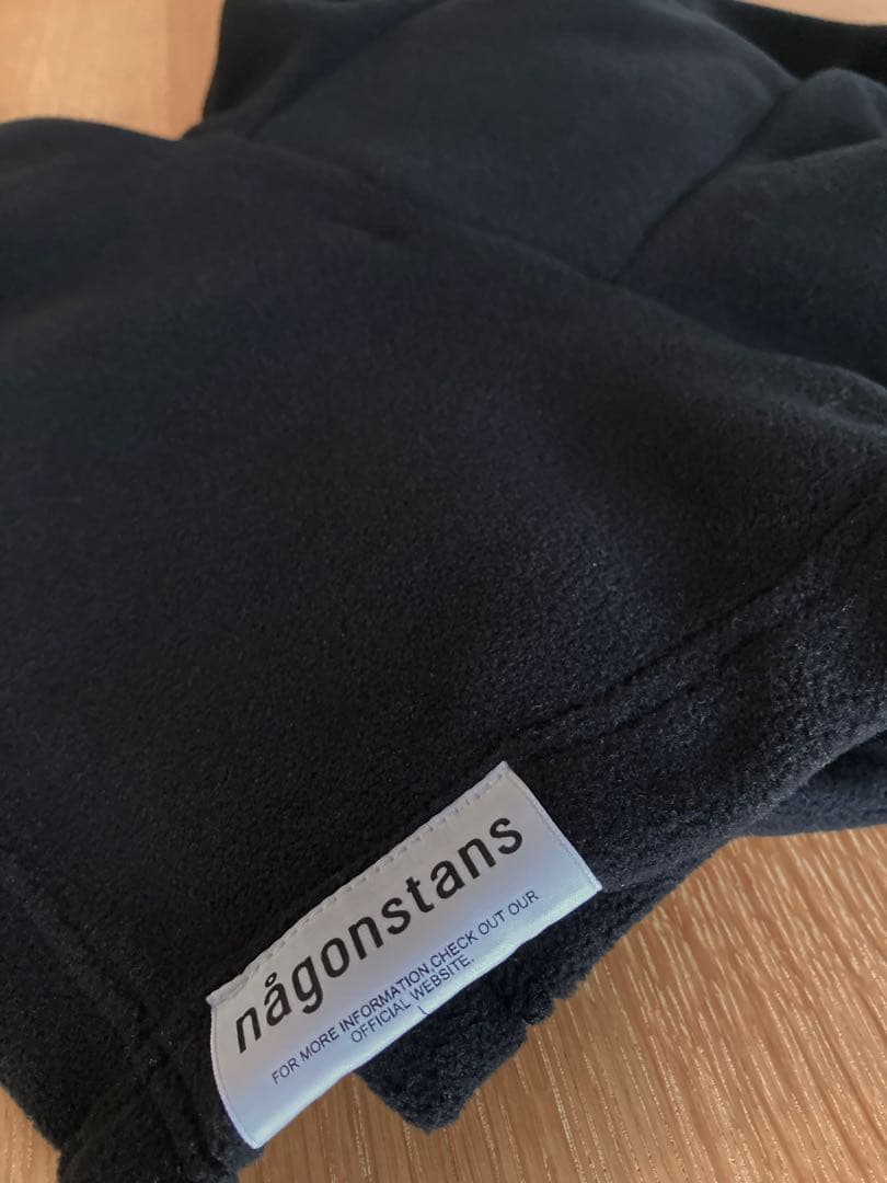 【美品】nagonstans ナゴンスタンス　ハイネックフードパーツ　ブラック