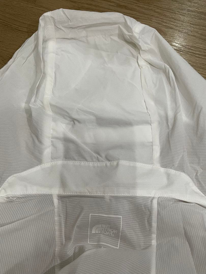 THE NORTH FACE フード付きウィンドブレーカー L ホワイト