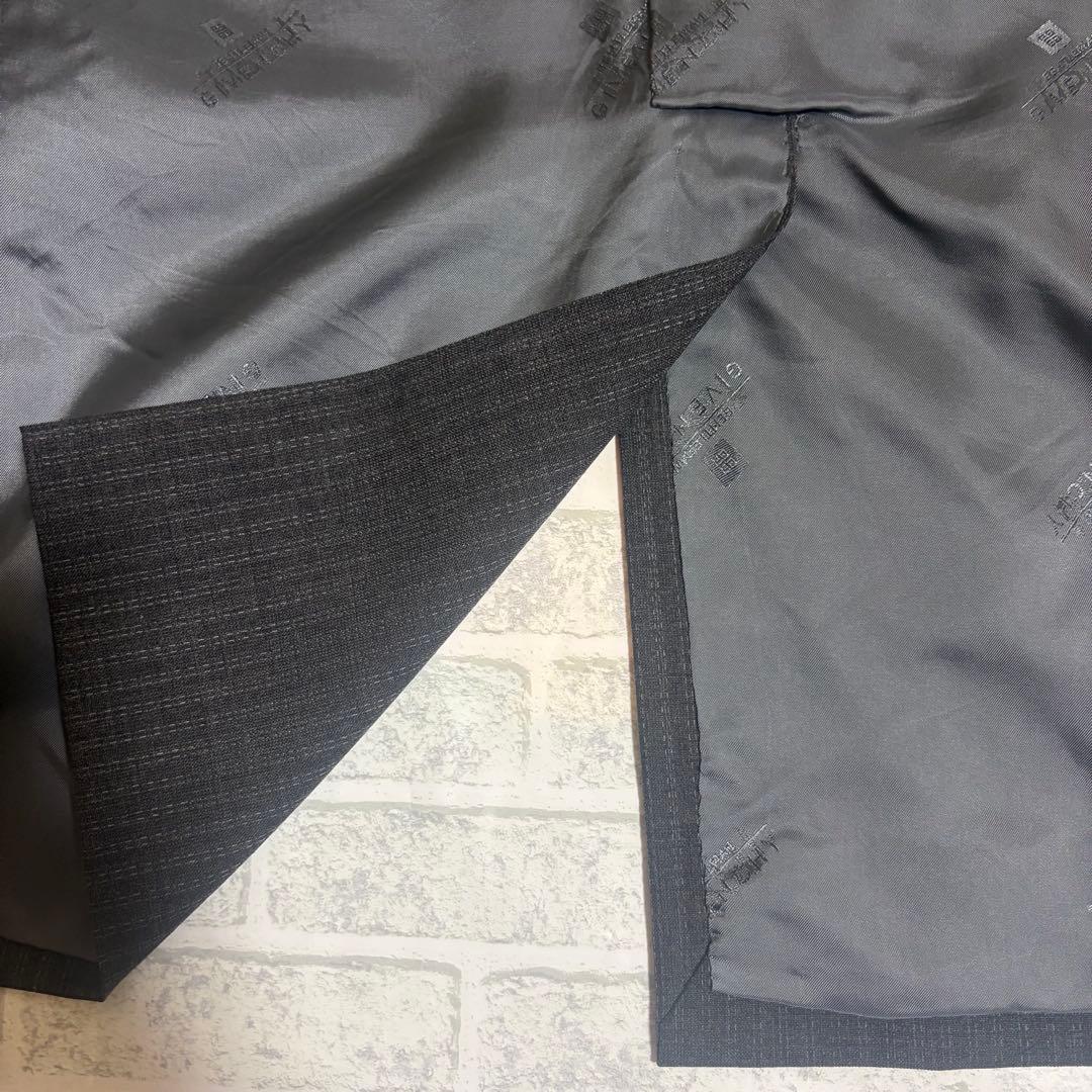 ジバンシー ジバンシィ スーツ　セットアップ グレー ストライプ 香港仕立て