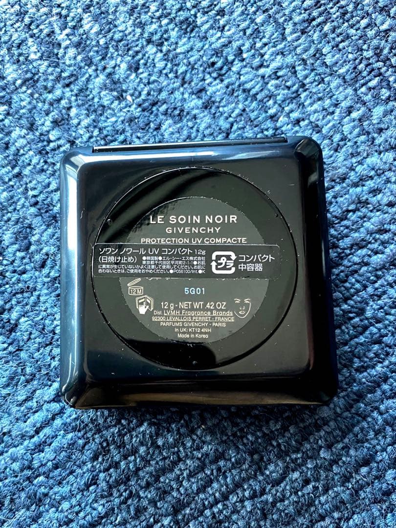 ★新品★ GIVENCHY ソワン ノワール UV コンパクト