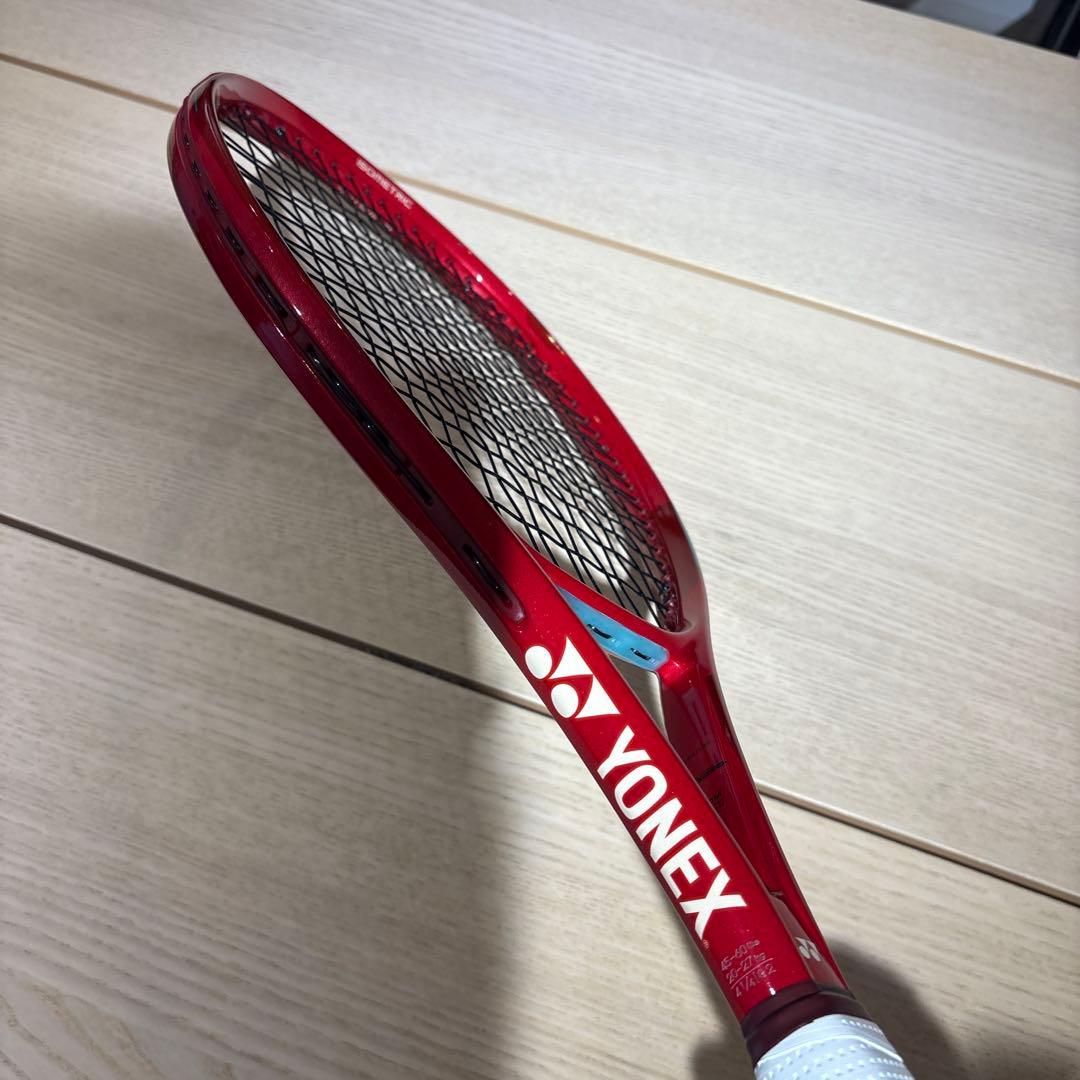 【美品】YONEX VCORE 100 ブイコア