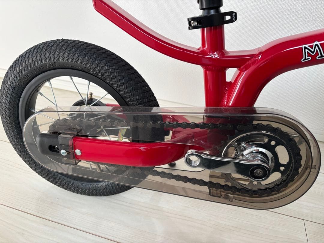 新品未使用　直接受取　愛知MAGIC RIDER 自転車 ストライダー　足けり