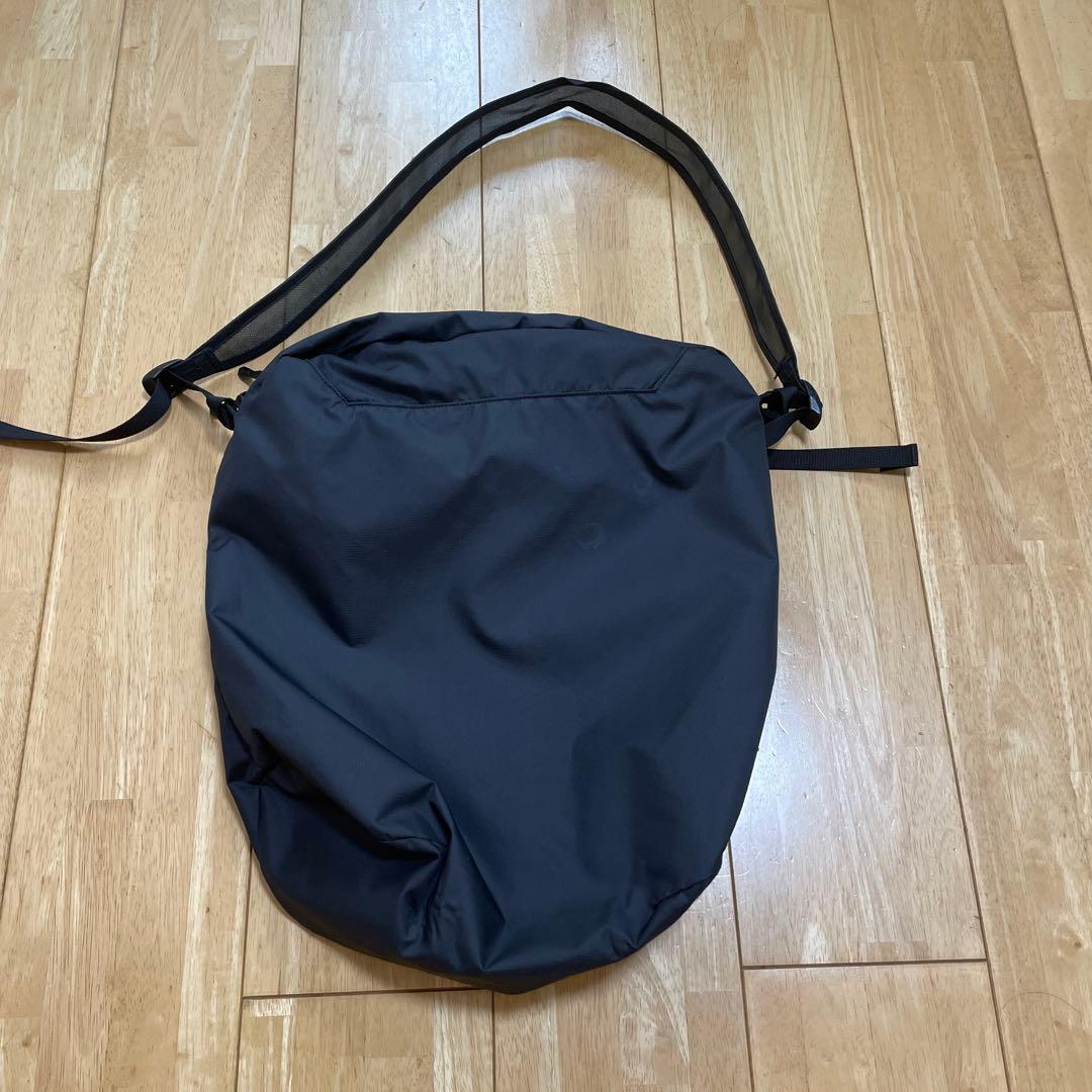 Arc'teryx Helliad 12L Tote　アークテリクス　トート