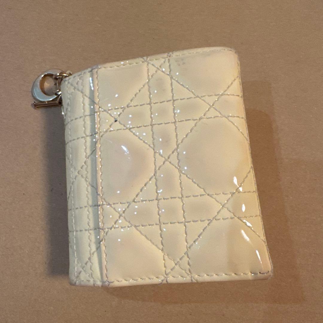 財布　ロータスウォレット　カナージュ　パテント　イエロー　三つ折財布　ディオール