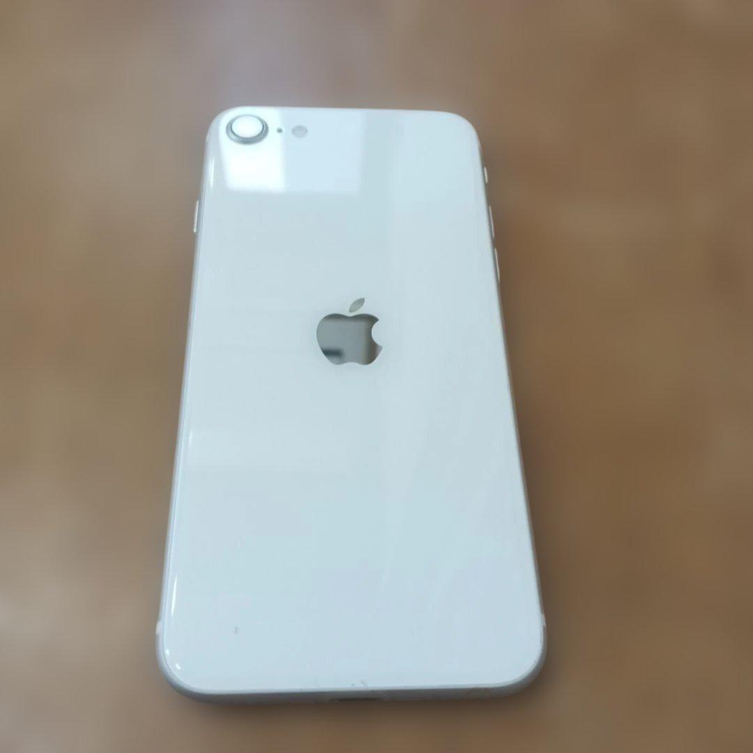 iPhone SE（第2世代） 容量：128GB カラー：ホワイト
