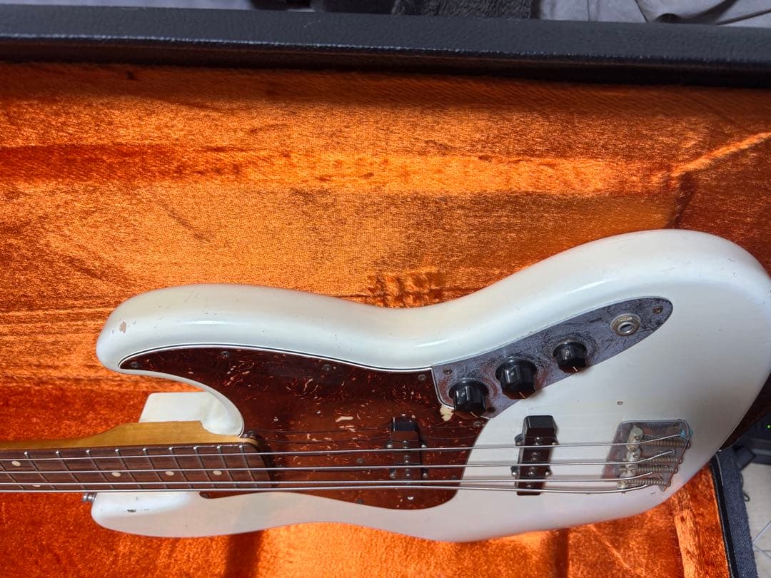 ベース Fender Custom Shop 1964 Jazz Bass Relic