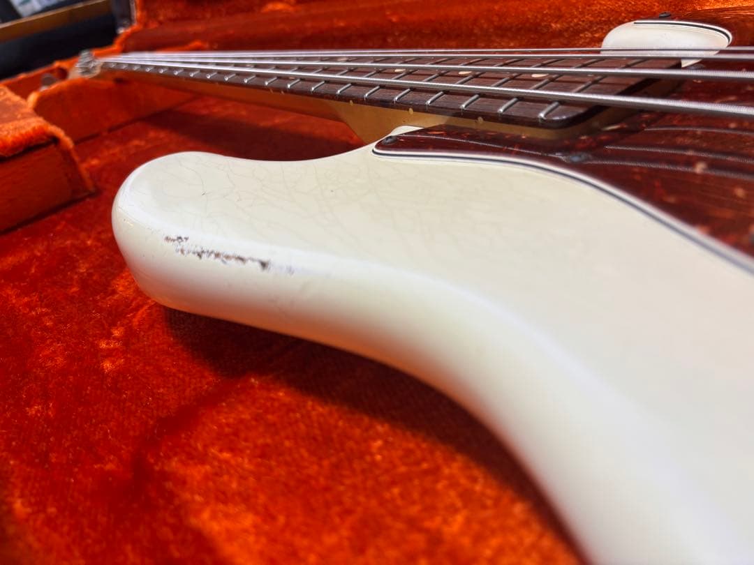 ベース Fender Custom Shop 1964 Jazz Bass Relic