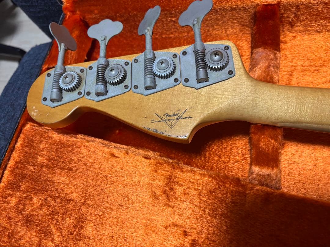 ベース Fender Custom Shop 1964 Jazz Bass Relic