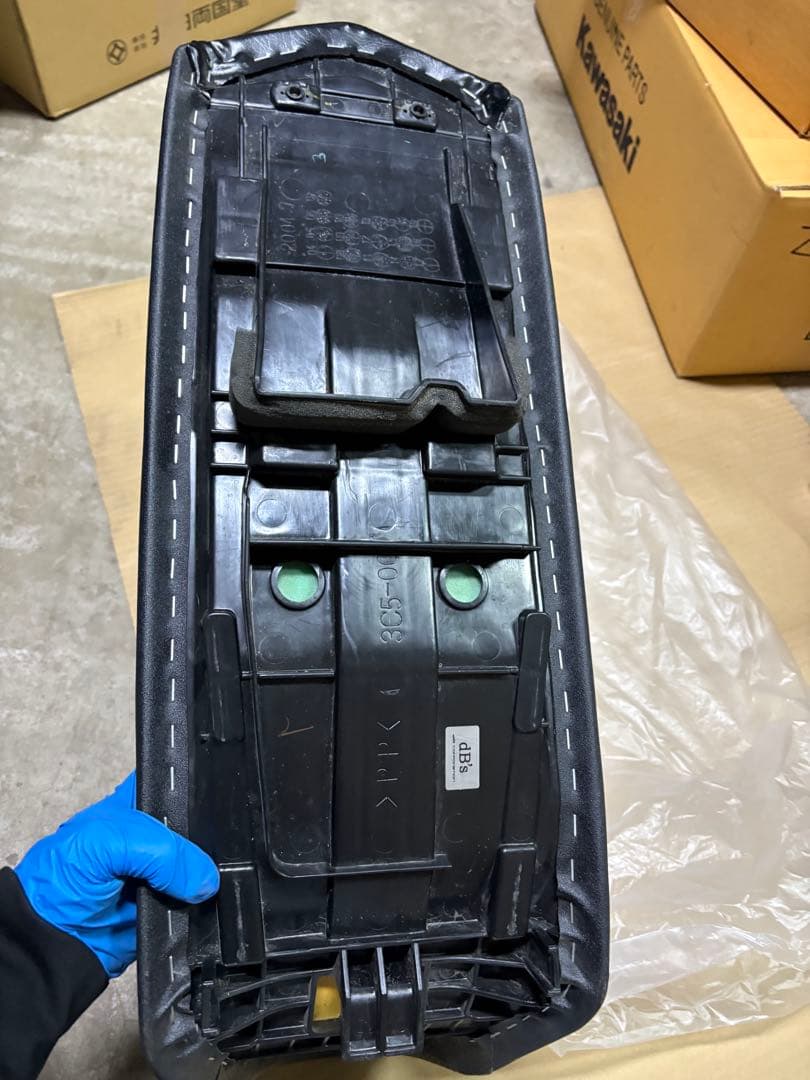 セロー250 純正シート